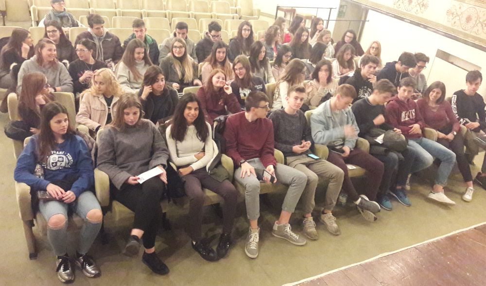 Gli studenti del Liceo “Peano” di Tortona al Teatro civico per le Operette Morali di Giacomo Leopardi