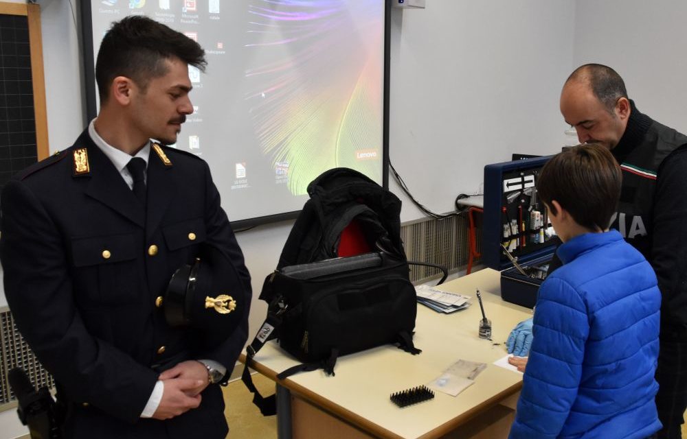 Anche a Tortona la Polizia di Alessandria a scuola col Commissario Mascherpa