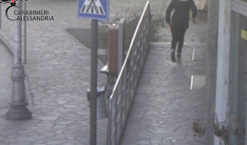 Acqui Terme, rintracciato e arrestato il presunto autore della rapina all’Ufficio postale