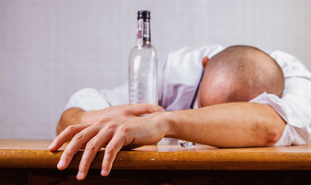 Venerdì a Tortona un dibattito pubblico sull’ Alcol, un problema che coinvolge tutta la famiglia