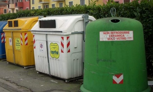 Imperia, raccolta rifiuti: alle Ferriere scatta il progetto pilota con orari estesi
