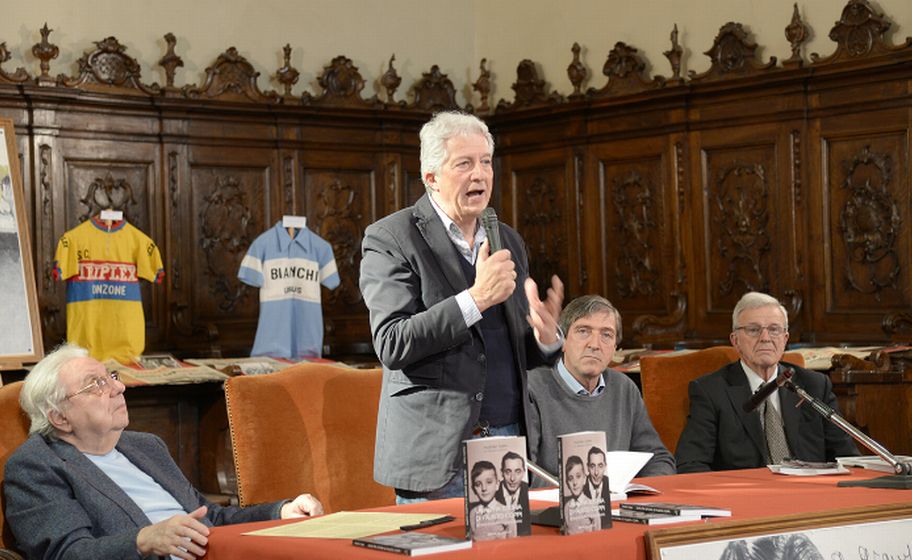 Un successo a Ponteurone lapresetazione del libro su Fausto Coppi