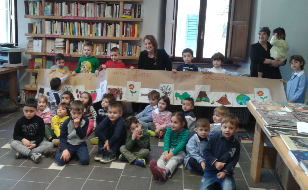Tanti bambini alle iniziative della Biblioteca di San Sebastiano Curone. Le immagini