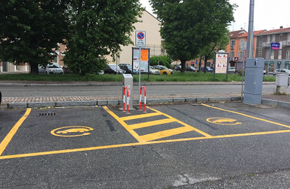 Installate a Casale Monferrato lecolonnine di ricarica dei veicoli elettrici