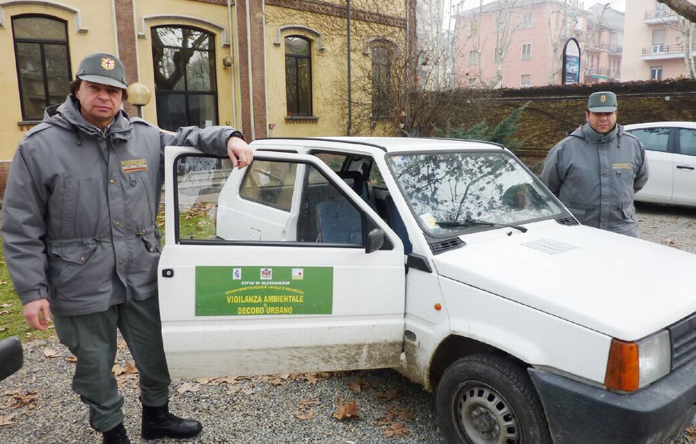 Discarica abusiva ad Alessandria, intervengono gli ispettori ambientali