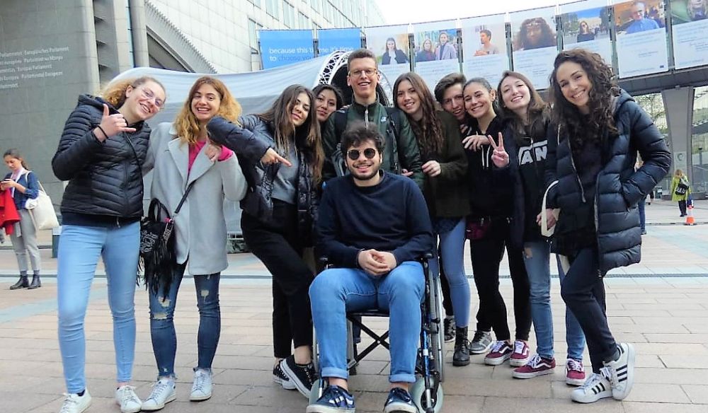 “ Io, cittadina d’Europa”.  L’esperienza di Larisa, Giulia e Matteo del Marconi di Tortona