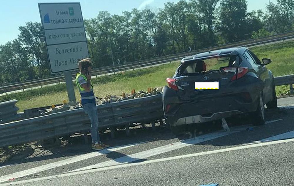 Esce illeso dall’incidente con il camion alla periferia di Tortona. Altri due incidenti a Novi e Castellazzo