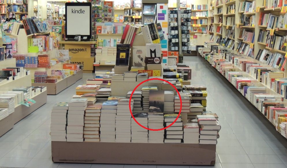 Il libro “Storie” del nostro Direttore in vendita presso la libreria Giunti al Centro Commerciale Oasi di Tortona