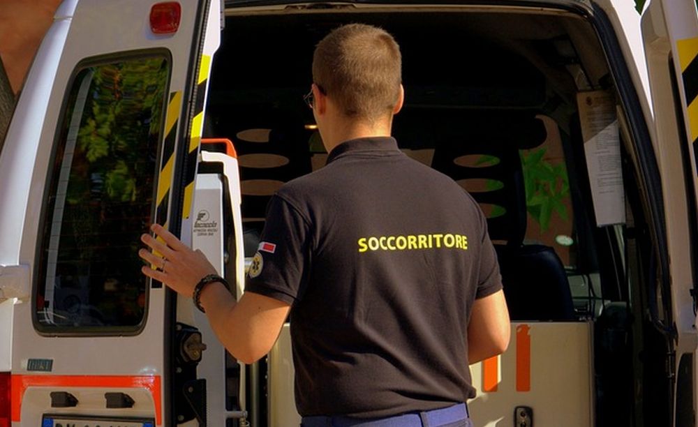 A Felizzano muore un ragazzo di 16 anni e a Gavi cinque feriti in un incidente “frontale” fra cui un bambino