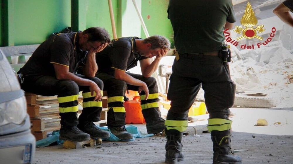 Va in bagno, gli crolla la casa addosso e muore. La moglie per fortuna rimane illesa. Accade in serata a Rivalta Bormida