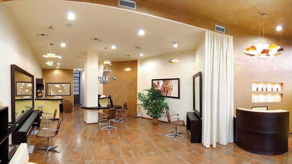 Giovedì 29 agosto il Salone di bellezza “Carla Sumerano Beauty e Relax” di Tortona festeggia 10 anni con diverse iniziative. Ecco la scelta vincente