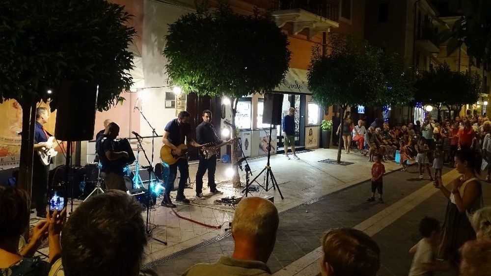 Da stasera a Diano Marina partono i martedì musicali dell’estate