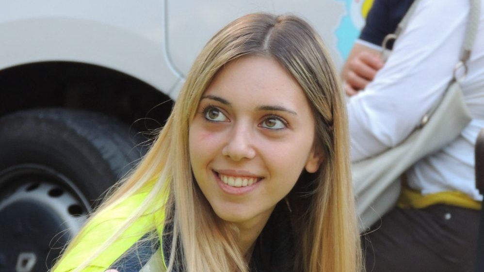 Le tante donne della Notte Bianca Tortonese ci fanno ricordare quando nelle “vasche” sotto i portici….