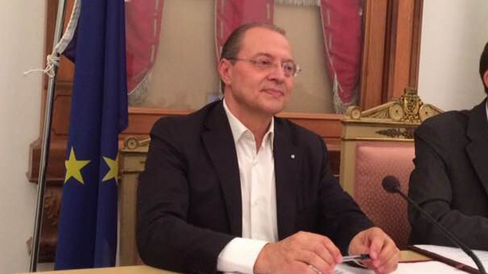 Il segretario comunale di Tortona Salvatore Pagano saluta