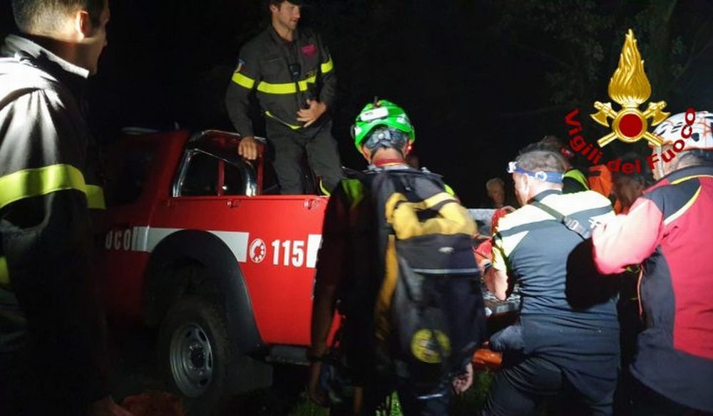 I pompieri di Tortona salvano un uomo di 47 anni disperso nei boschi della Val Curone