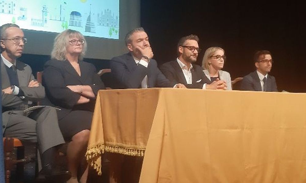 Tortona sostiene la lotta agli sprechi e lo dice agli studenti della zona