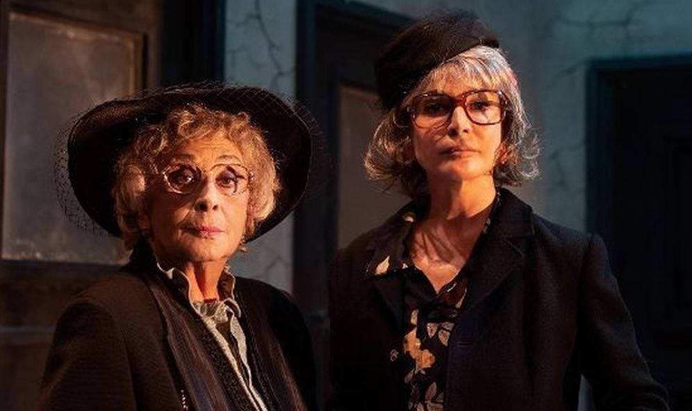 Domenica a Tortona torna la prosa di alto livello con Isa Danieli e Giuliana De Sio