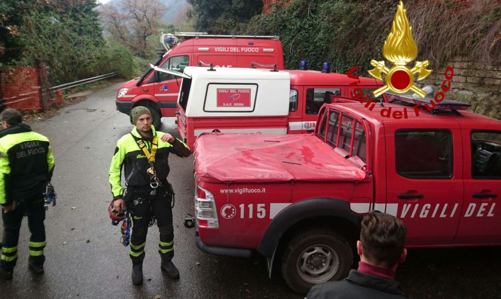Casa a fuoco a San Sebastiano Curone e cacciatore in shock anafilattico a Garbagna: salvati dai pompieri