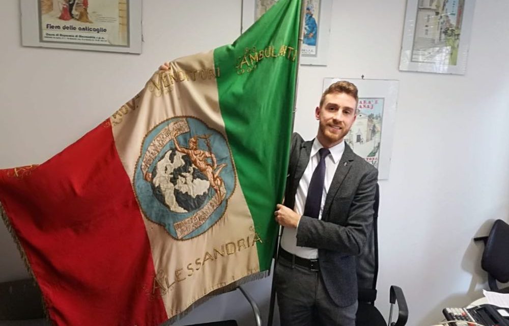 Il presidente della Confesercenti di Tortona, Andrea Bani, invita tutti a rimanere a casa