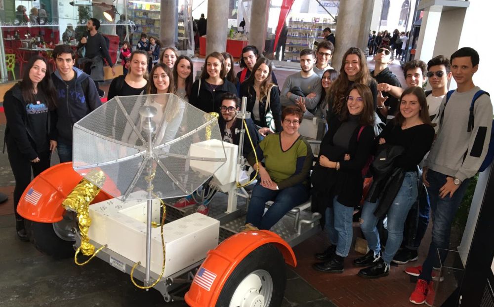 Gli studenti del Liceo Peano di Tortona al Festival della Scienza a Genova