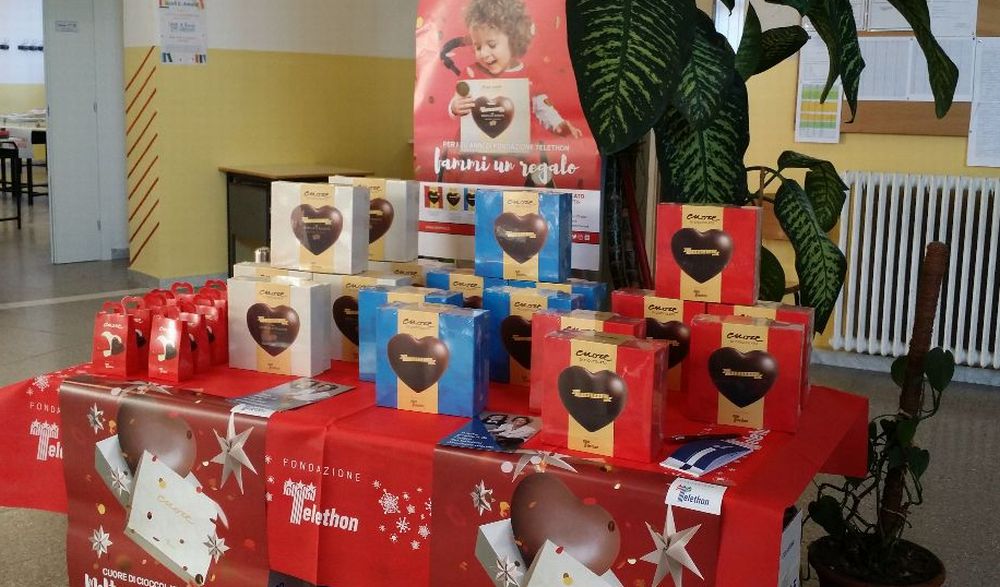 Telethon e “Prendi un libro” alle porte aperte del Liceo Amaldi di Novi Ligure