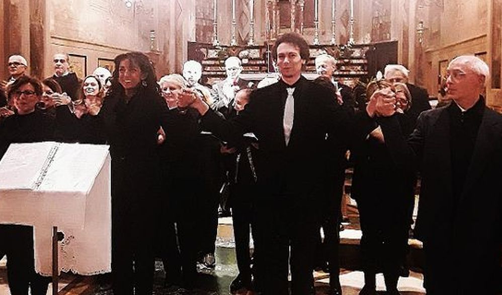 Successo del concerto natalizio a Sale con le corali dirette da Daniela Menditto