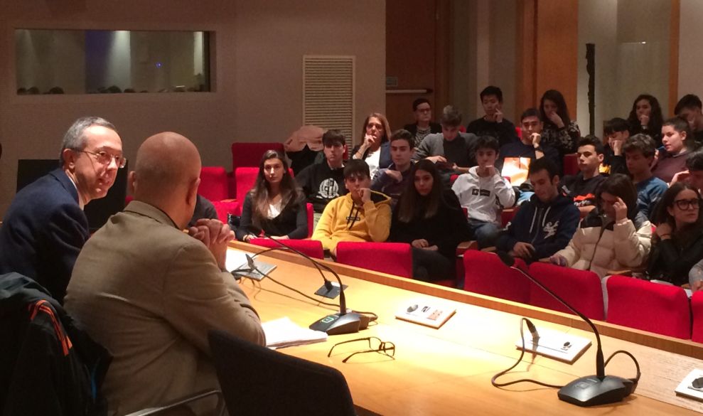 I giovani del Marconi e del Peano di Tortona vogliono diventare cittadini europei