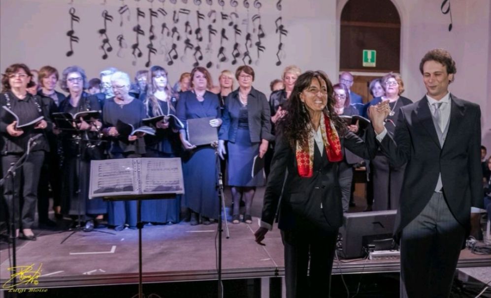 Domenica due corali a Sale per il tradizionale concerto natalizio