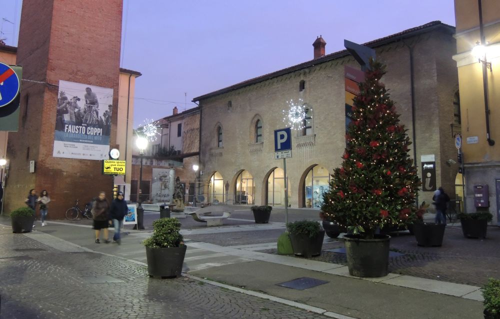 Mercoledì a Tortona sfilata, musiche, corteo e tanto altro da piazza Arzano per tutta la via Emilia