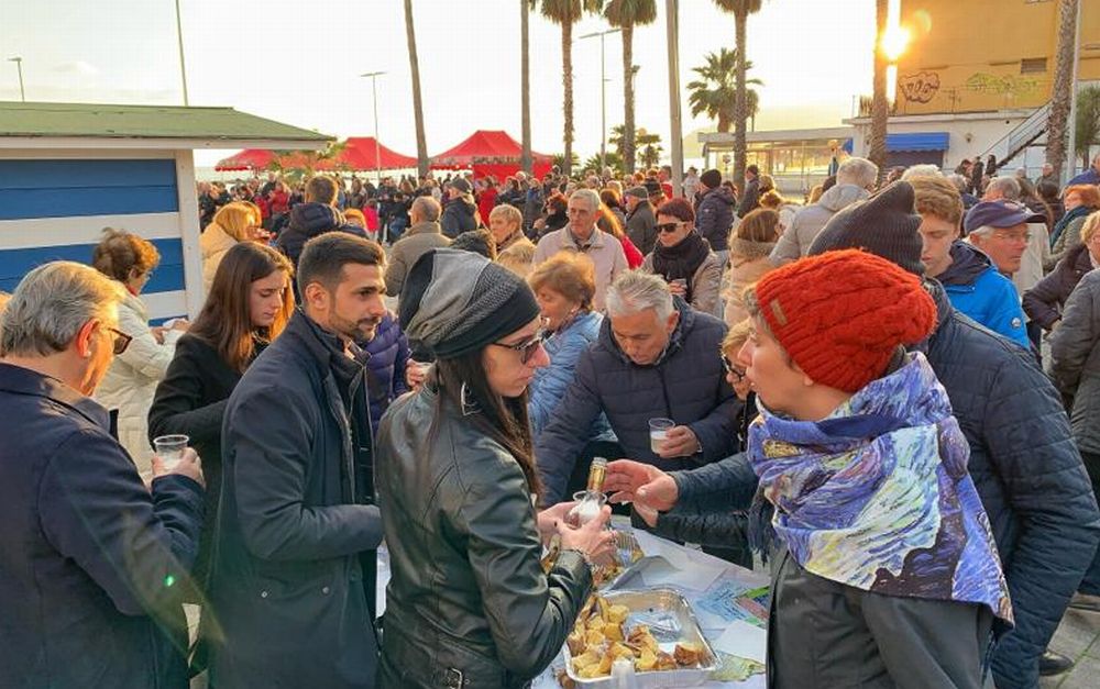 Capodanno a San Bartolomeo al Mare, grande successo