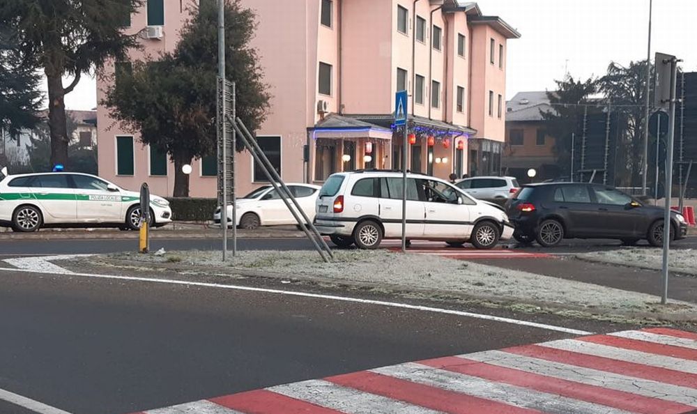 Una donna ferita in questo incidente stradale avvenuto ieri a Tortona