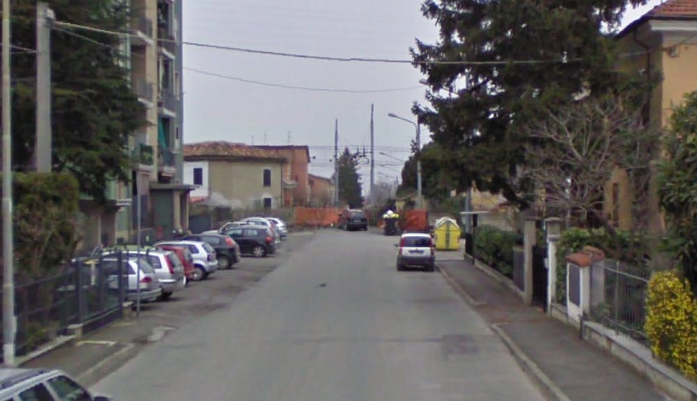 Tortona, aggredisce una pensionata sotto casa in via Cuniolo e le ruba 150 euro