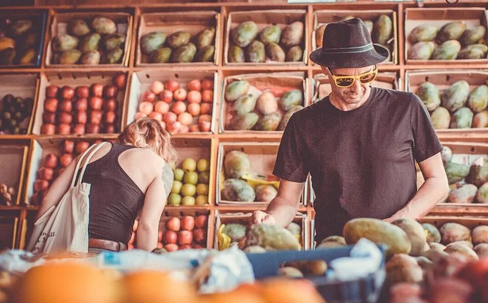 Coronavirus, anche nel Ponente Ligure la scelte assembra i supermercati