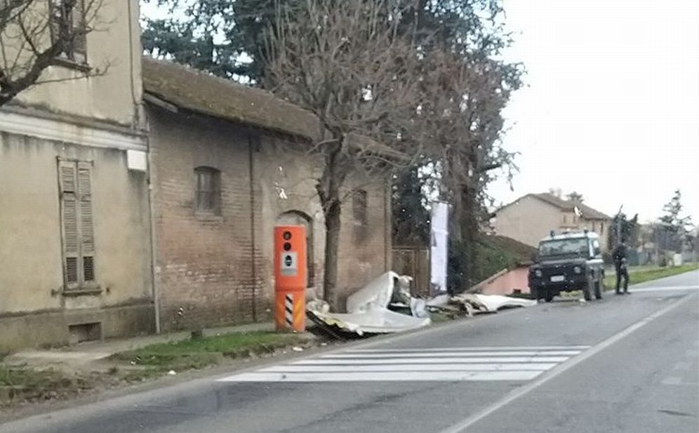 Tetto scoperchiato a Viguzzolo e incendio doloso a Casalnoceto