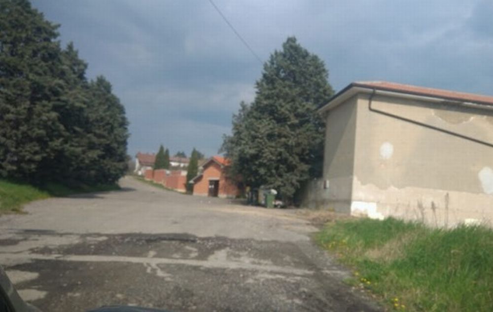 Vho di Tortona: fino a ieri questa strada era frequentata da auto con a bordo tanti Bambini, cambierà?