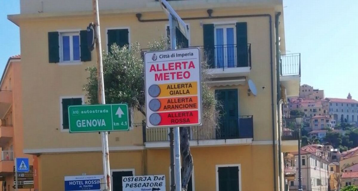 Imperia, installati pannelli semaforici per le allerte meteo