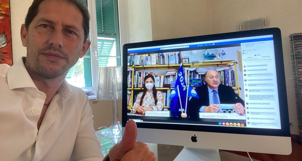 Finalmente Diano Marina ha la bandiera Blu per il mare cristallino e non solo. L’ha ricevuta oggi