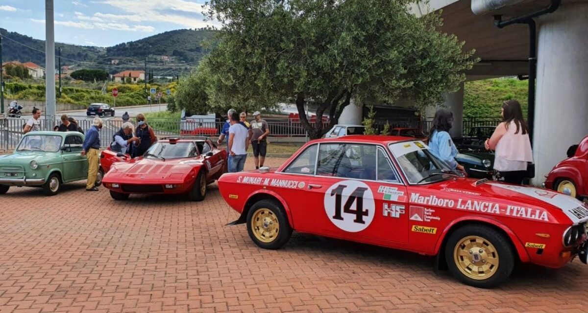 Successo a Taggia per l’ Esposizione e Sfilata di Auto e Moto storiche