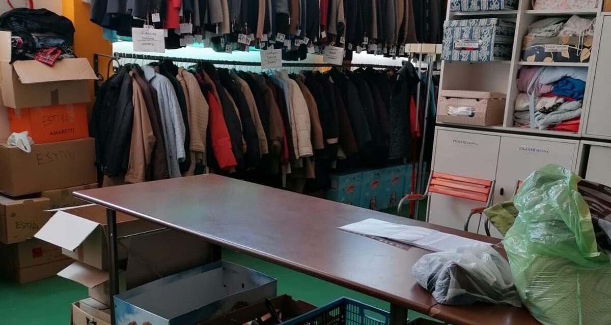 Ad Alessandria riapre il Servizio Guardaroba della Caritas