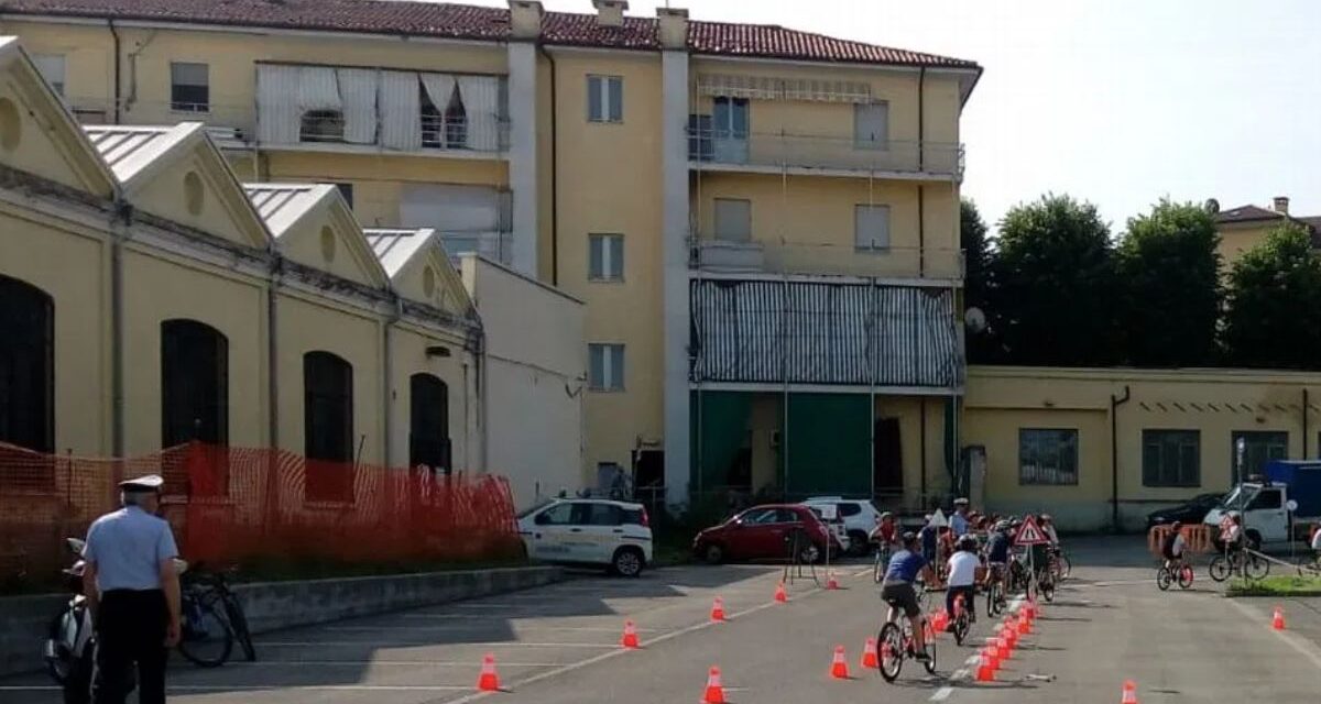 A Tortona le ex medie dell’istituto comprensivo B si trasferiscono dall’ex università in piazzale Mossi, vicino alle  ex elementari