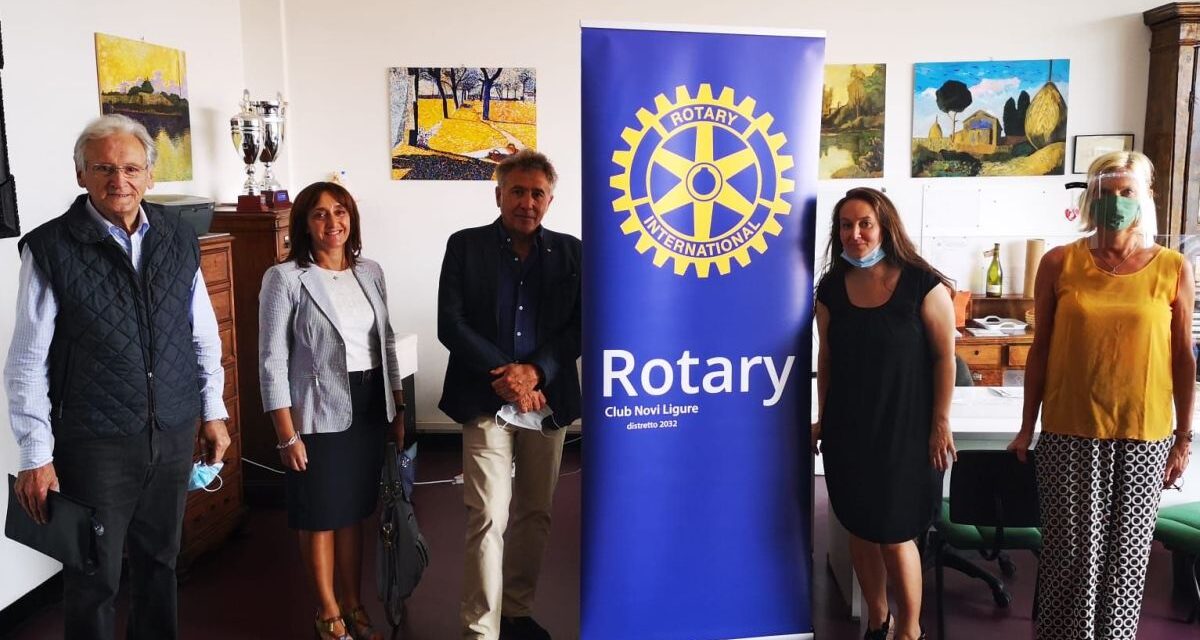 Il Rotary Club di Novi Ligure dona 150 visiere alle scuole
