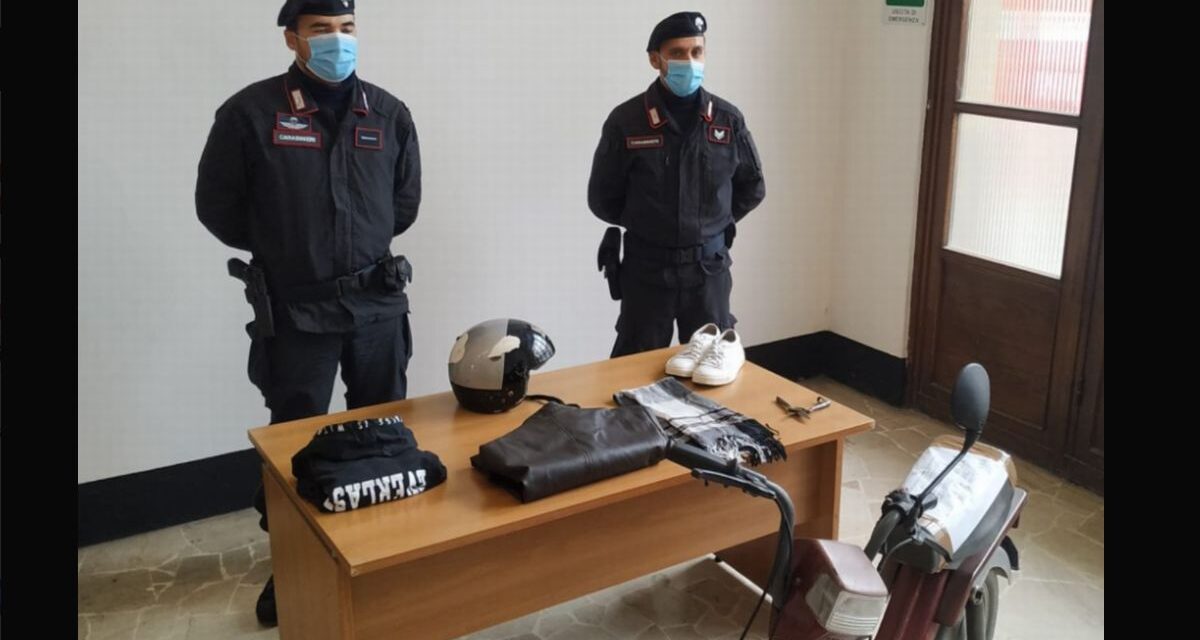 Pensionata scippata in centro a Tortona, i Carabinieri  trovano il ladro grazie alle telecamere malgrado avesse il casco