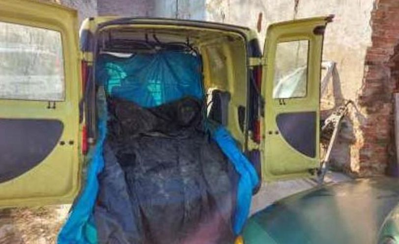 Nel casalese duro colpo alla banda dei siluri, sequestrati due furgoni e tutto l’occorrente per la pesca di frodo