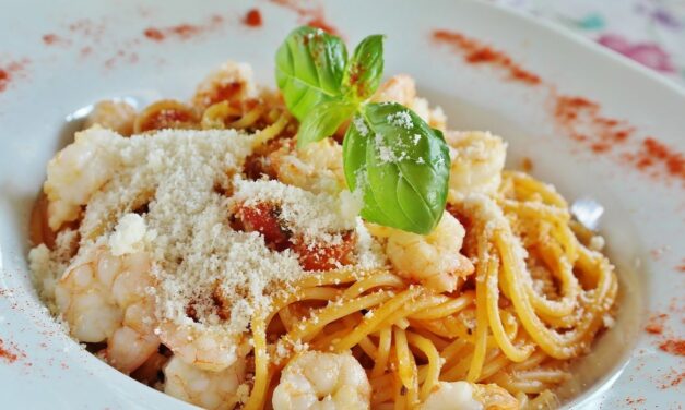 Ritorna la “Pastasciutta Antifascista” a Rivarone: cena e canti di Resistenza in memoria della famiglia Cervi