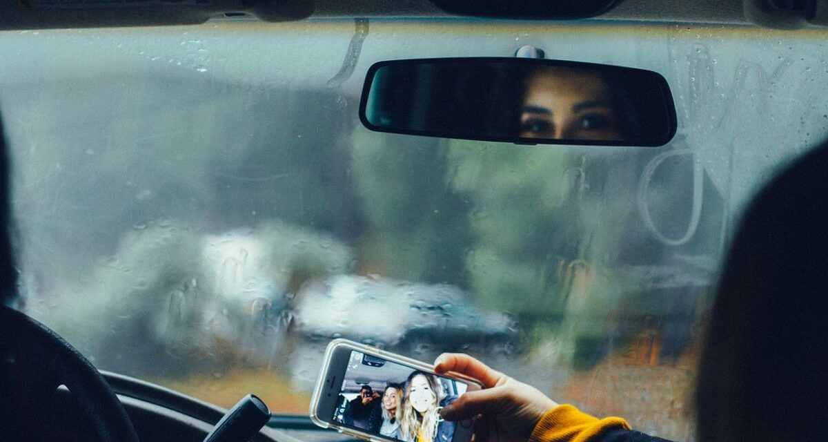 L’odissea di marito e moglie (incinta) con bimba al seguito fermi tre ore a Castelnuovo poi dirottati su un altro percorso