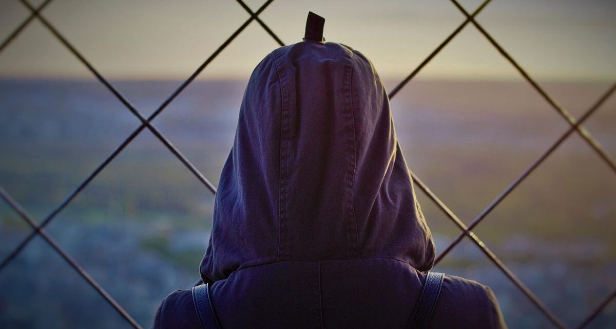 Il 10 dicembre è la giornata mondiale dei diritti umani. Ne parliamo con Patrizia Stefani e gli artisti della Patty’s Art Gallery