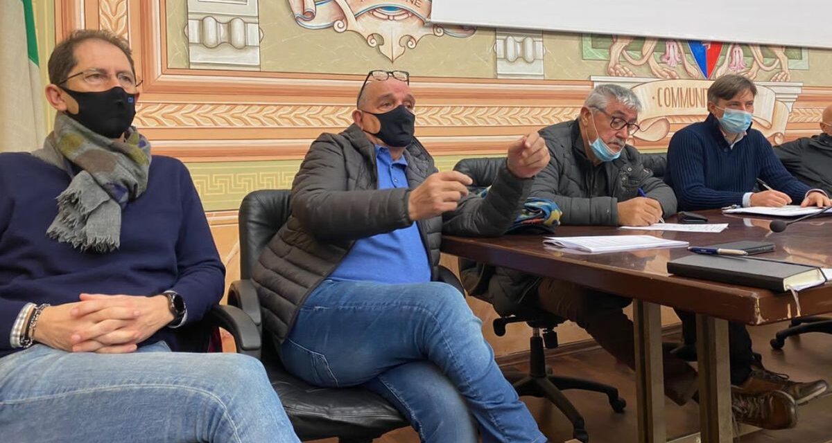 E’ partito il progetto “Golfo Dianese outdoor” con pulizia di sentieri e tanto altro