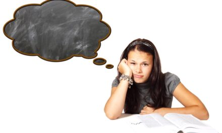 Michela Marzano a Imperia: venerdì 16 ottobre la presentazione del nuovo libro “Qualcosa che brilla”
