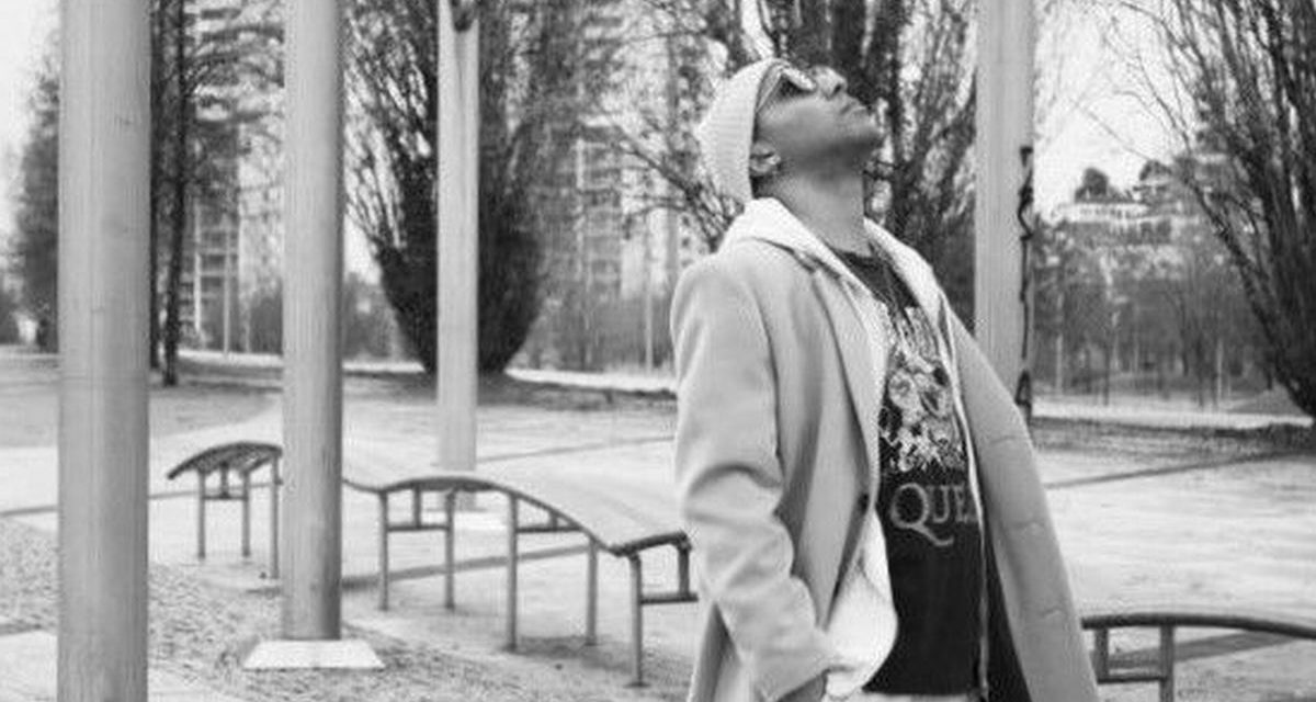 Oggi Musica: il rapper FRE e l’istinto a guida della sua libertà esperienziale nella musica e nella vita