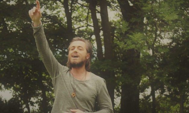 Oggi Musica: “Siamo poesia” di Biagio Botti e l’arte dell’amare. Di Giulia Quaranta Provenzano